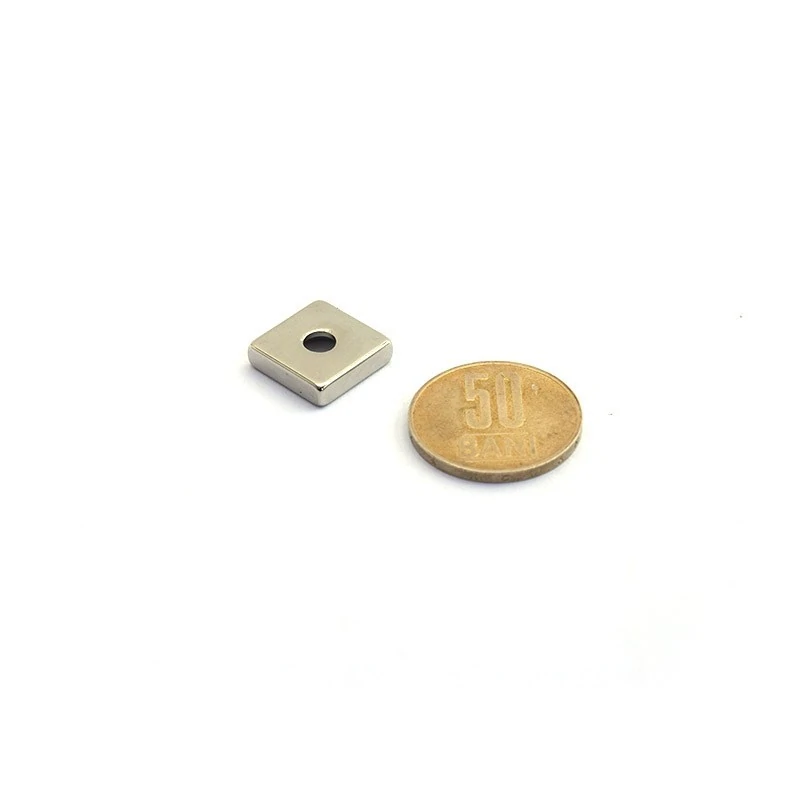 Magnet neodim bloc 15 x 15 x 4 mm cu gaura îngropată D4,5 D9,6 - N35 moneda spate