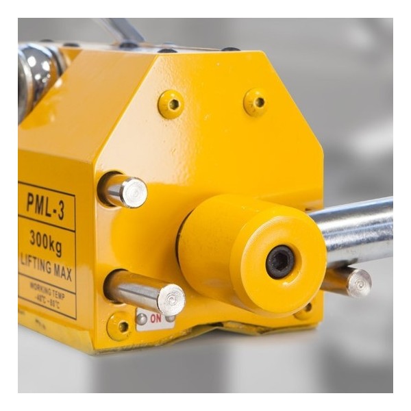 Dispozitiv magnetic pentru ridicare - spate