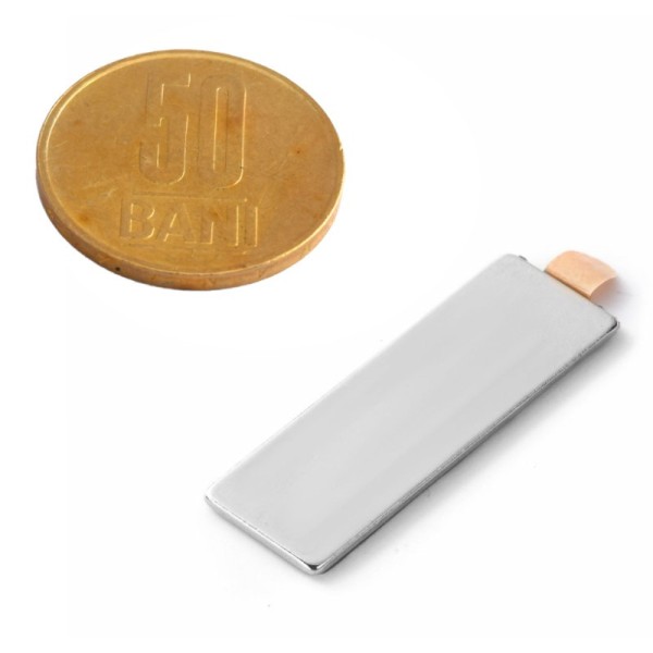 Magnet neodim bloc 30 x 10 x 1 mm autoadeziv - 50 bani