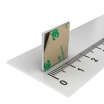 Magnet neodim bloc 15 x 15 x 1 mm autoadeziv cu rigla