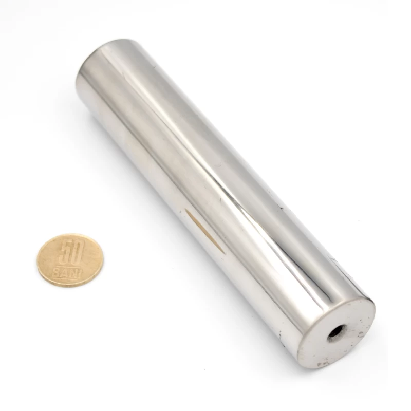 Bară magnetică D 32 x 150 mm cu moneda de 50 bani