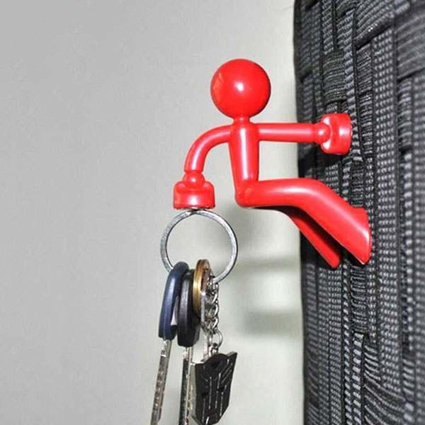 Магнитна поставка за ключове с четири неодимови магнита, червена