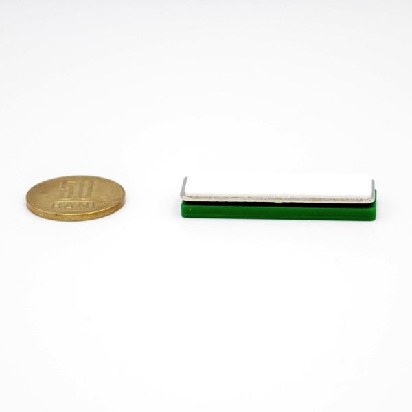 Магнит Екюсон - сравни дебелината