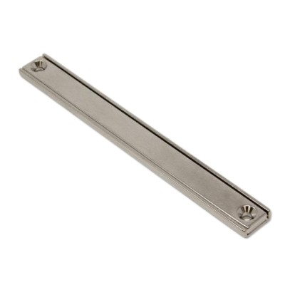 Magnet neodim bloc 120 x 13,5 x 5 mm, în carcasă, cu 2 găuri D 3,3 și șanfren D 6,5