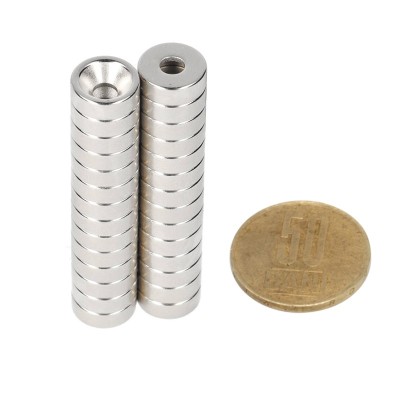 Magnet neodim inel D 10 x H 3 mm - oală fără carcasă - 2 grupuri și moneda de 50 bani