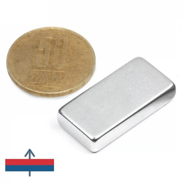 Magnet neodim bloc 30 x 15 x 5 mm N52 - cu moneda de 50 bani și magnetizare